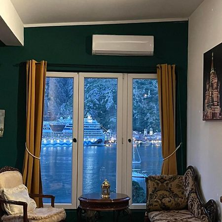 Asija Apartment Котор Екстериор снимка