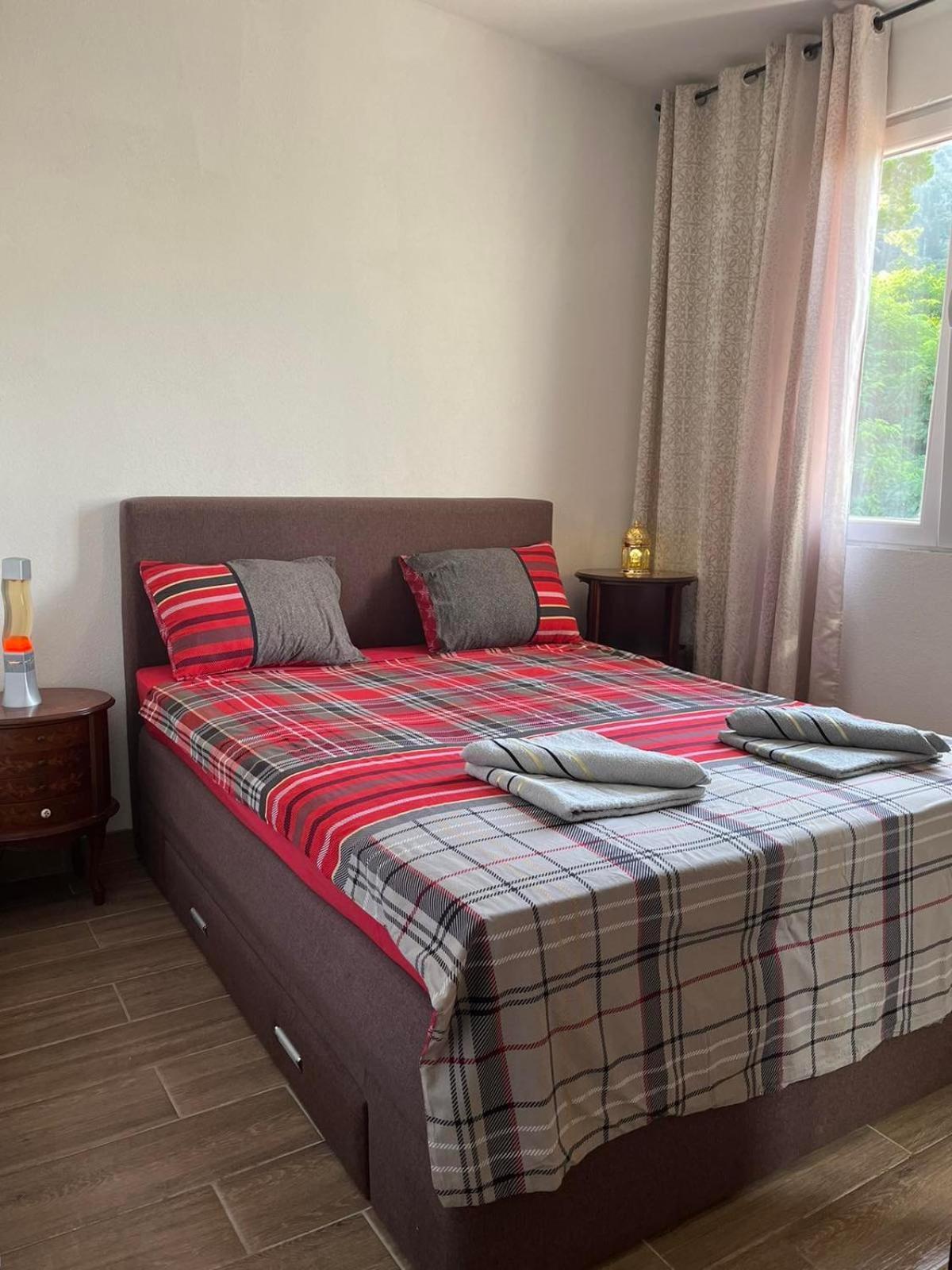Asija Apartment Котор Екстериор снимка