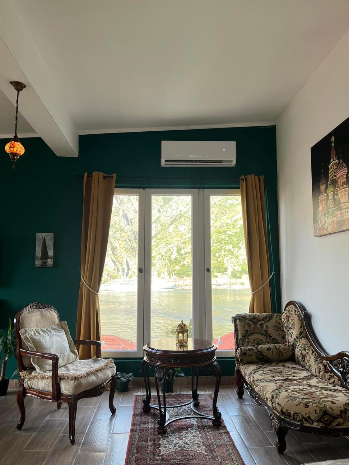 Asija Apartment Котор Екстериор снимка